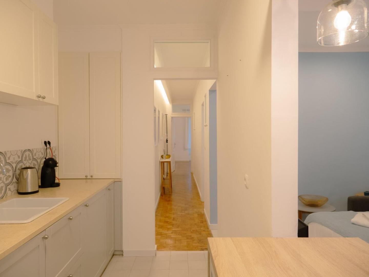 2br With Large Private Terrace | By Airnest Apartment