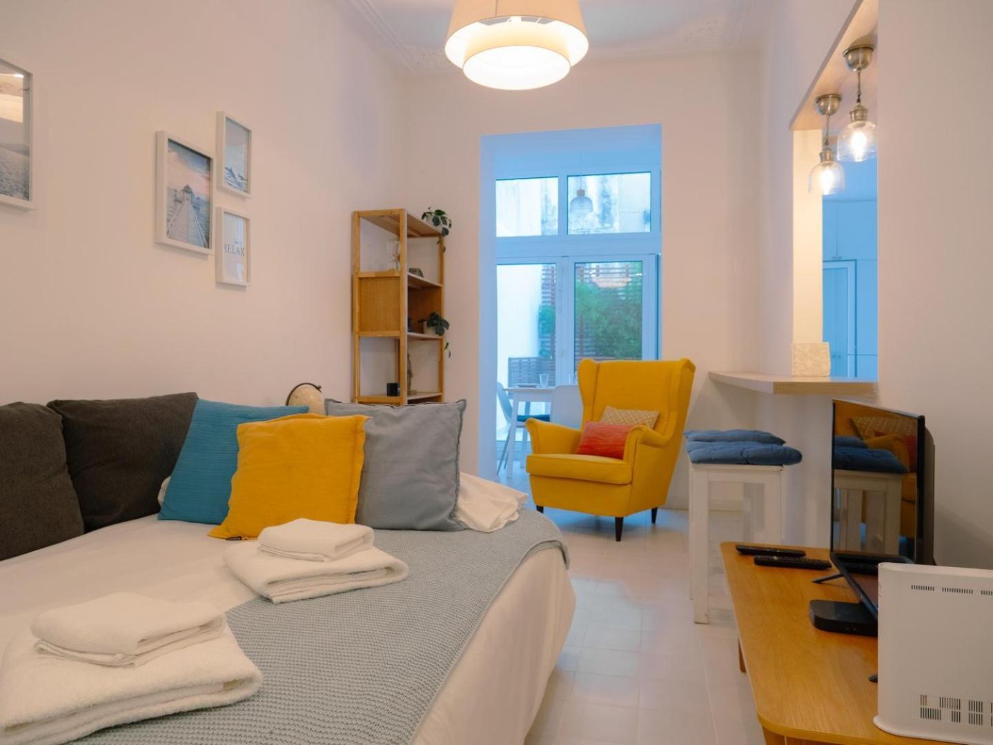 2br With Large Private Terrace | By Airnest