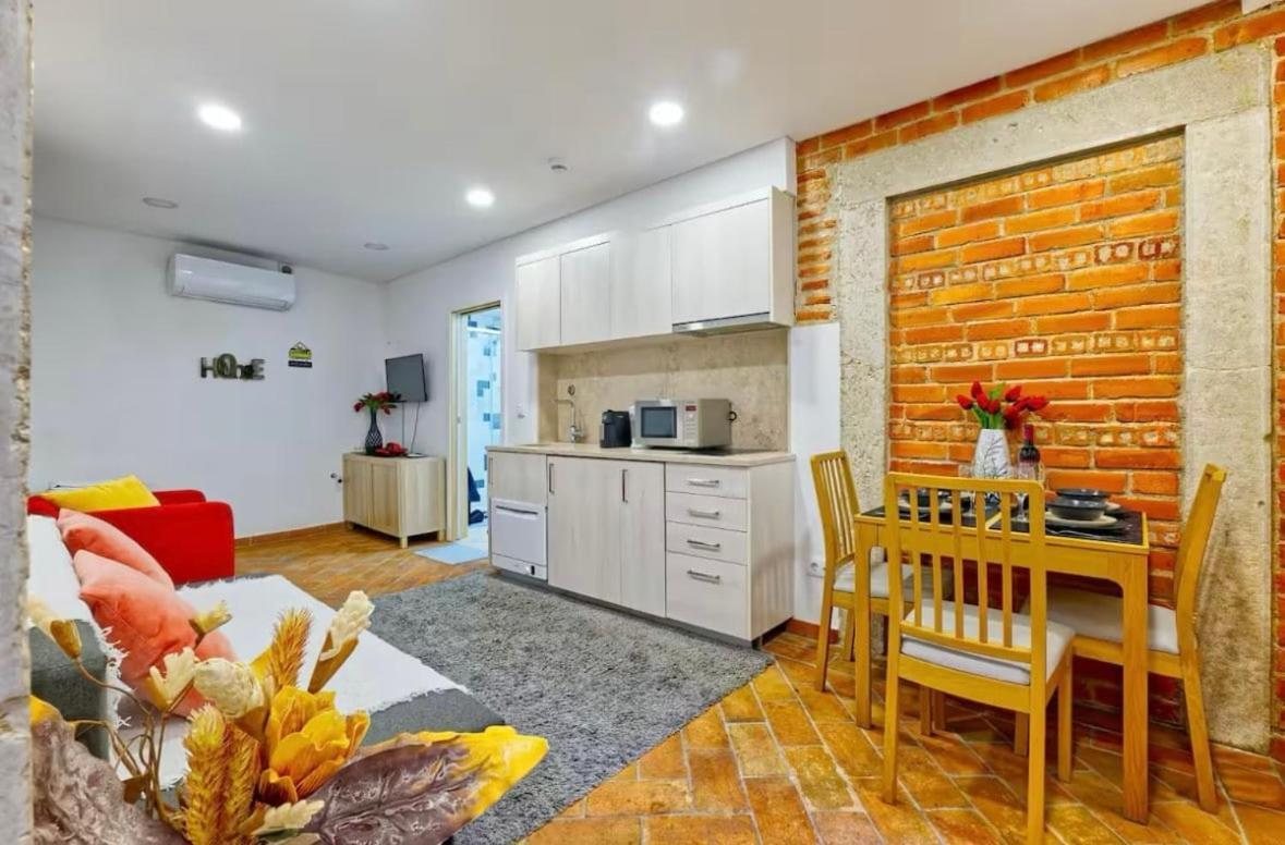 Homey Haven With A Rustic Charm Apartment Lisbon