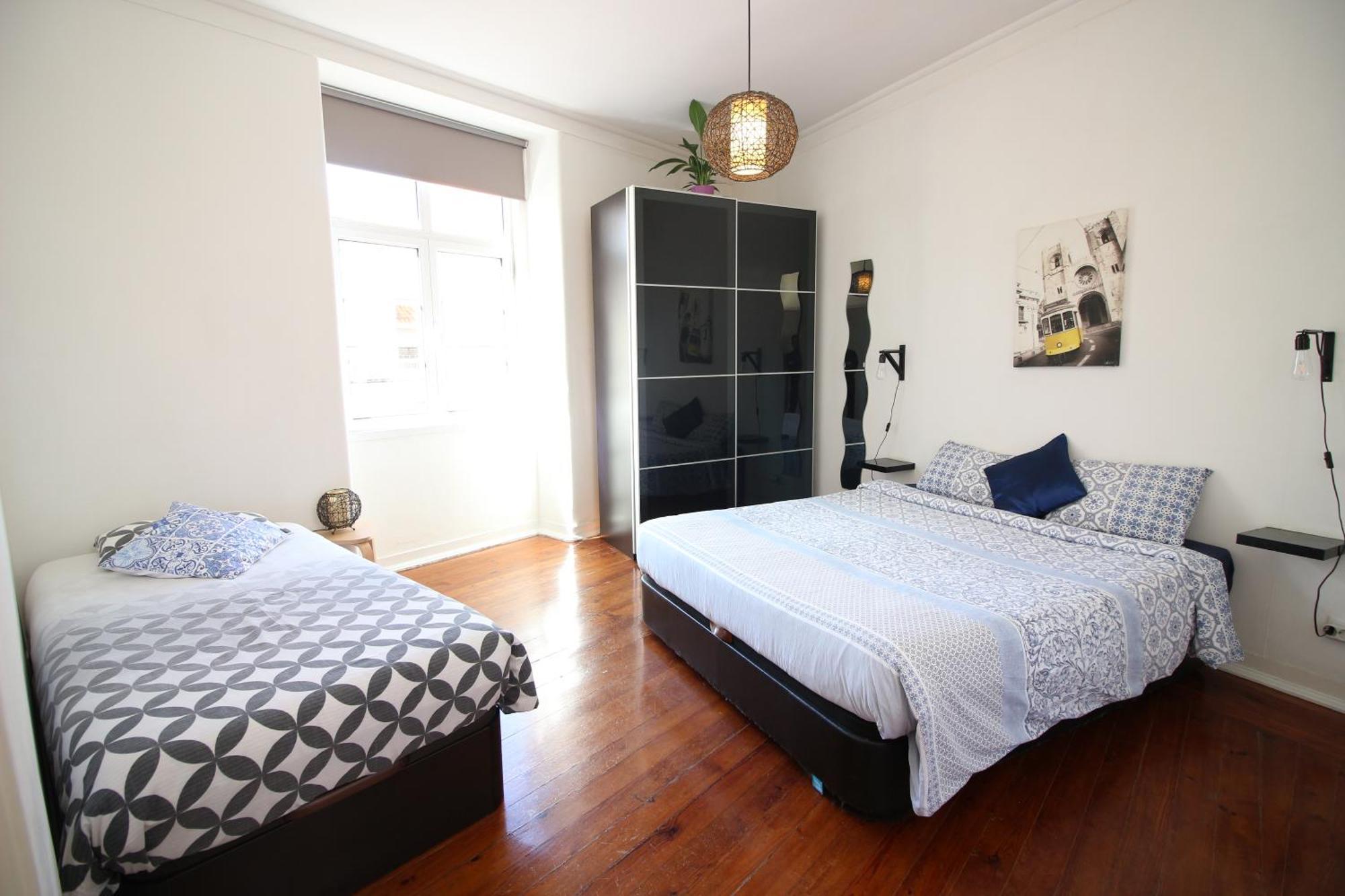 Apartment Baixa Sunny With A View!
