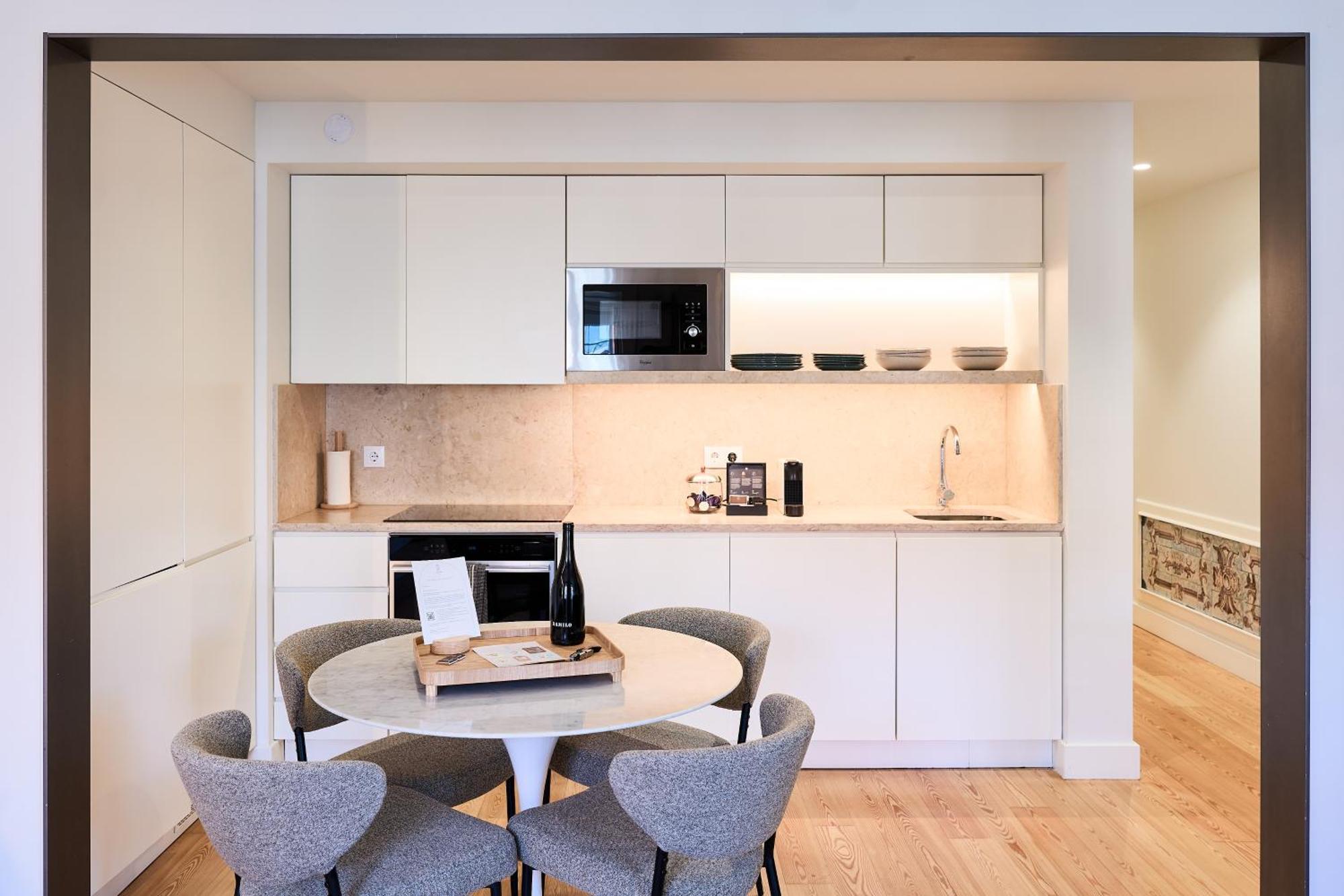 Apartment Ando Living - Sao Nicolau House Lisbon