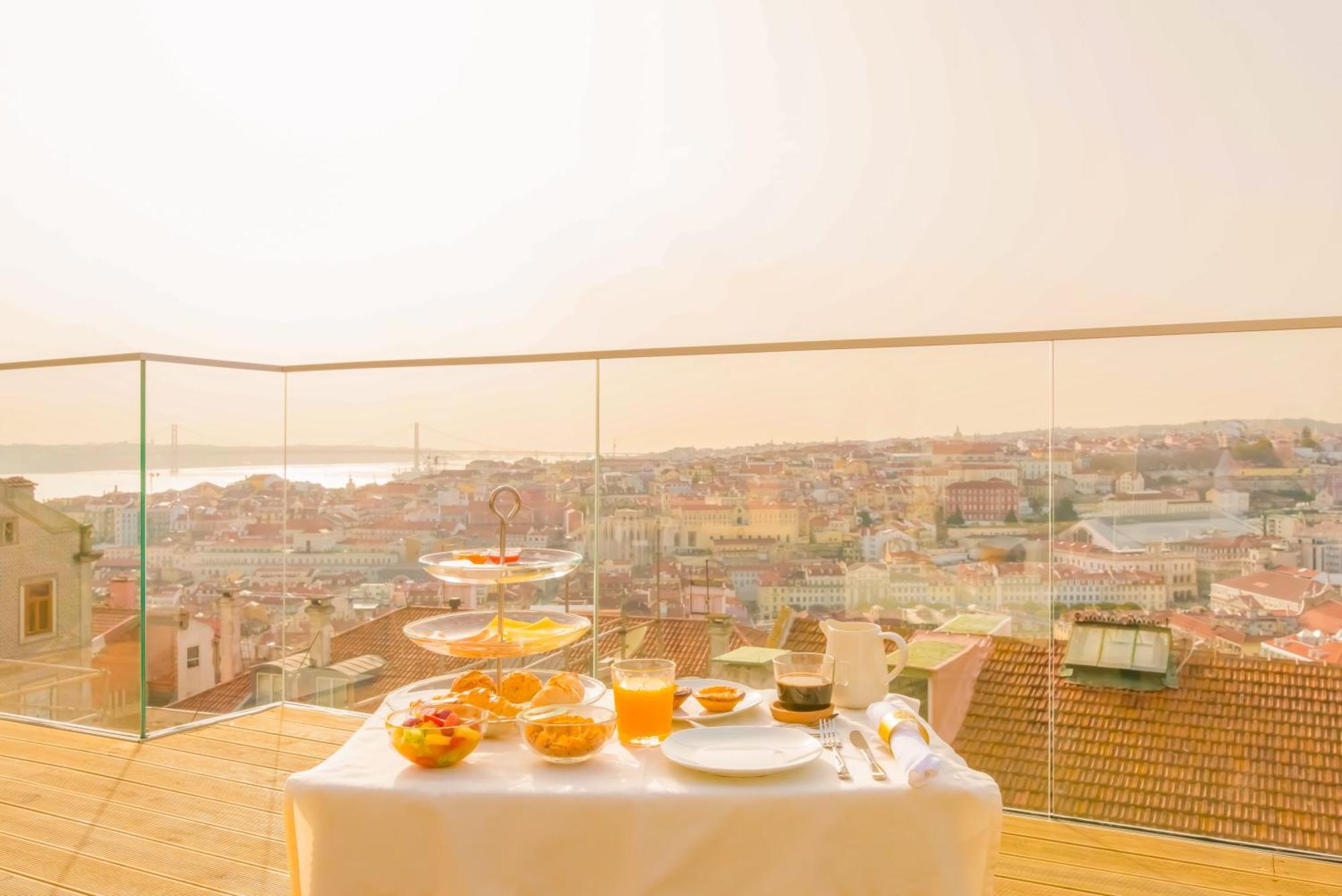 Bed & Breakfast The Rooftop Lisbon