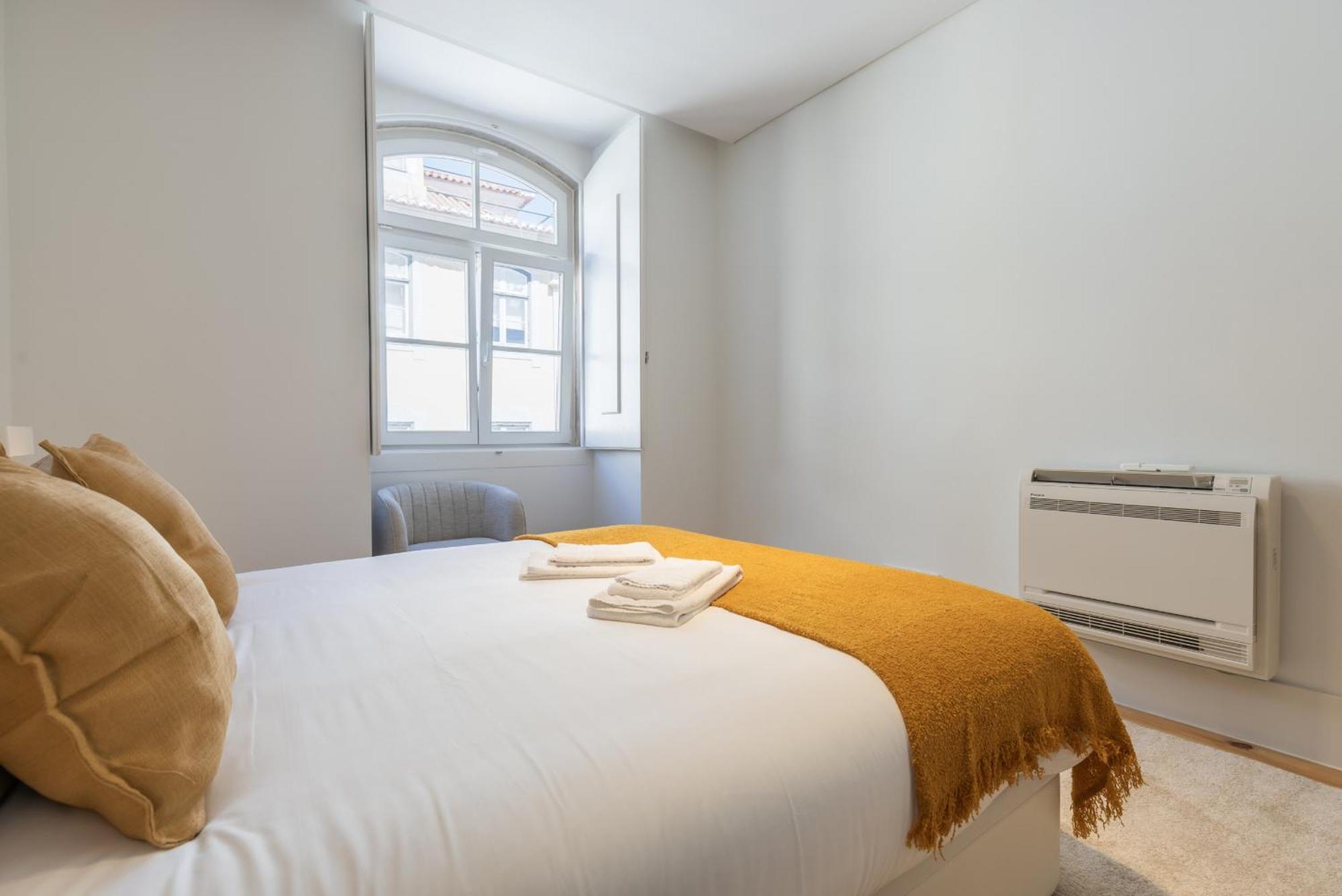 Lisbon's Heart Vi Apartment