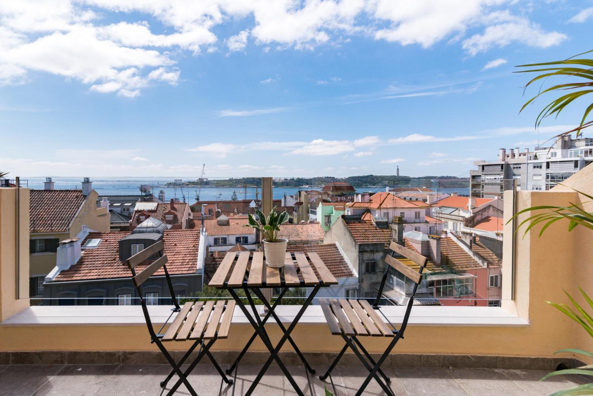 Designer Flats In Lapa By Lovelystay *