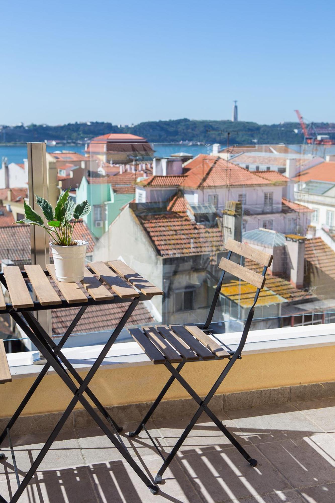 Designer Flats In Lapa By Lovelystay Lisbon