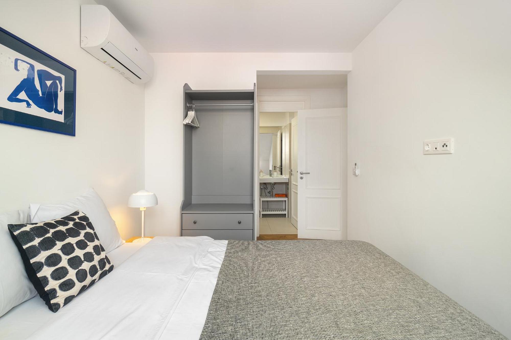 Modern By Soulplaces Apartment *
