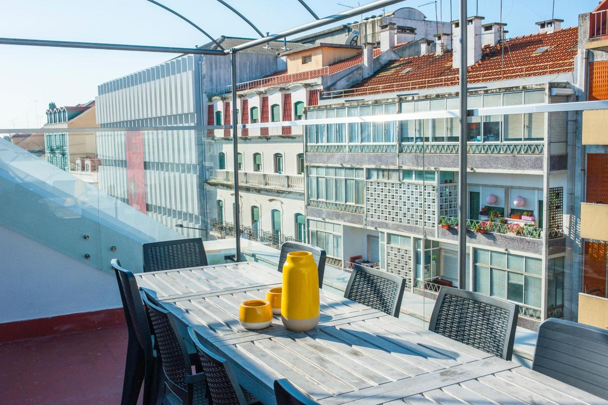 Apartamento Fuer 13 Personenund 1 Kind In Lissabon, Regiao De Costa De