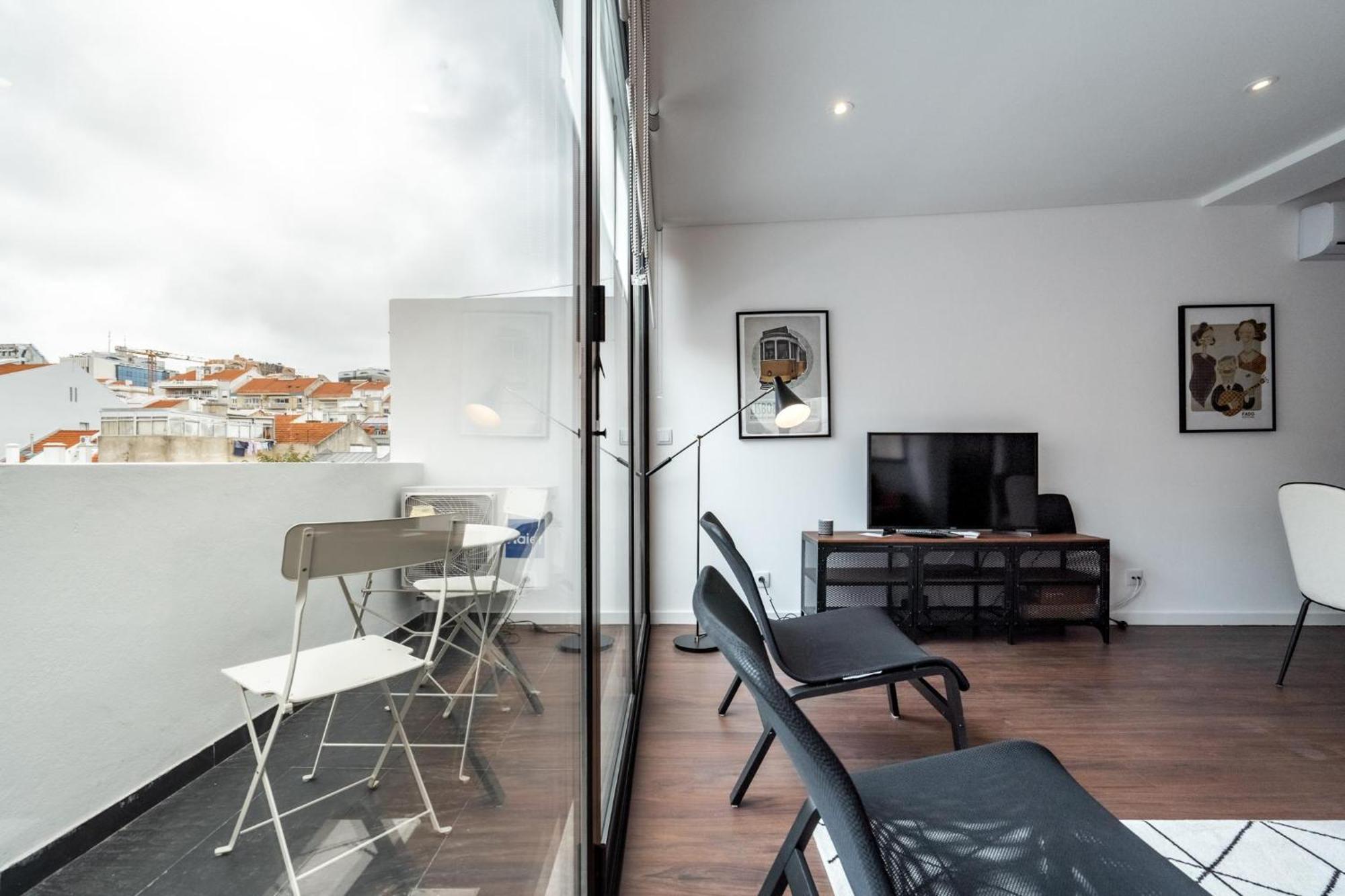 Akicity Rato Vanilla Apartment Lisbon