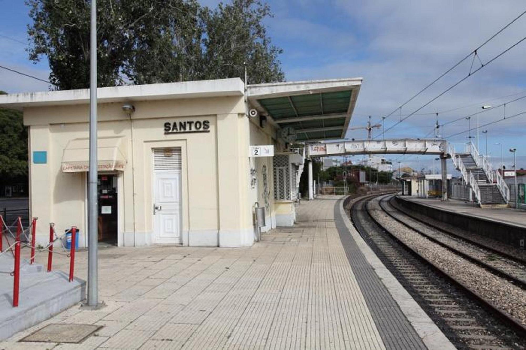 Elegant Santos, * Lisbon
