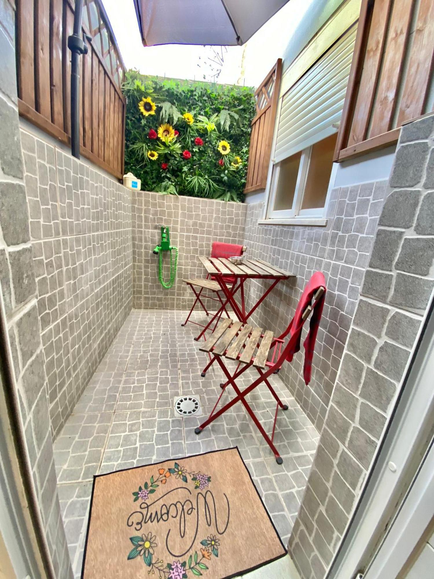 Flat Graca 48 * Lisbon
