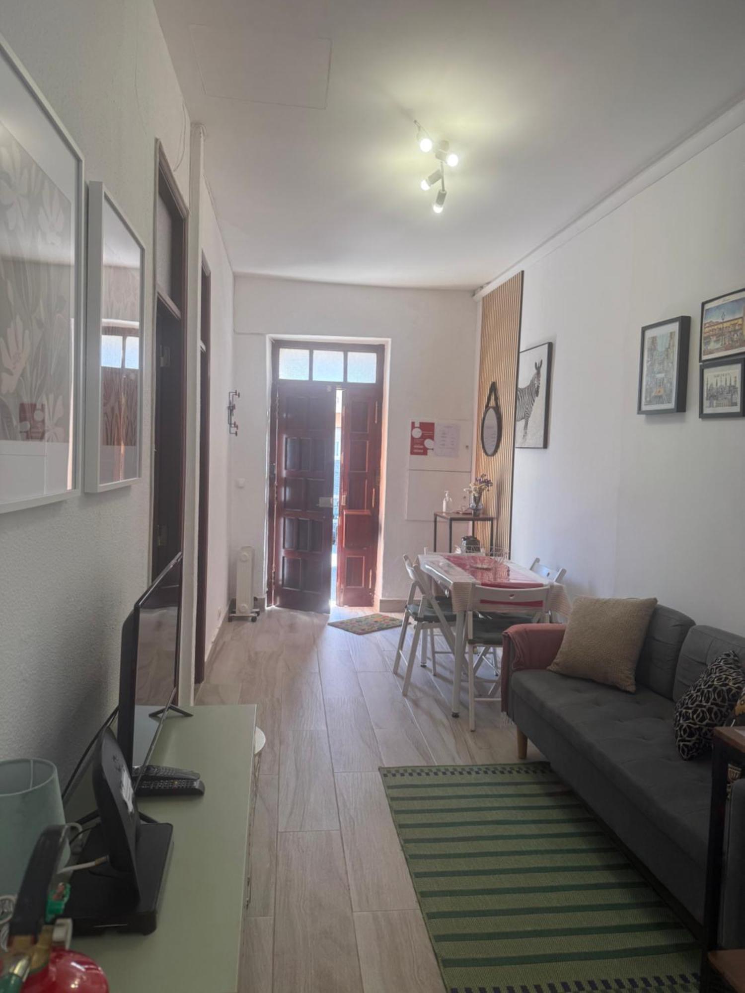 Beato Typical House Apartment Lisbon
