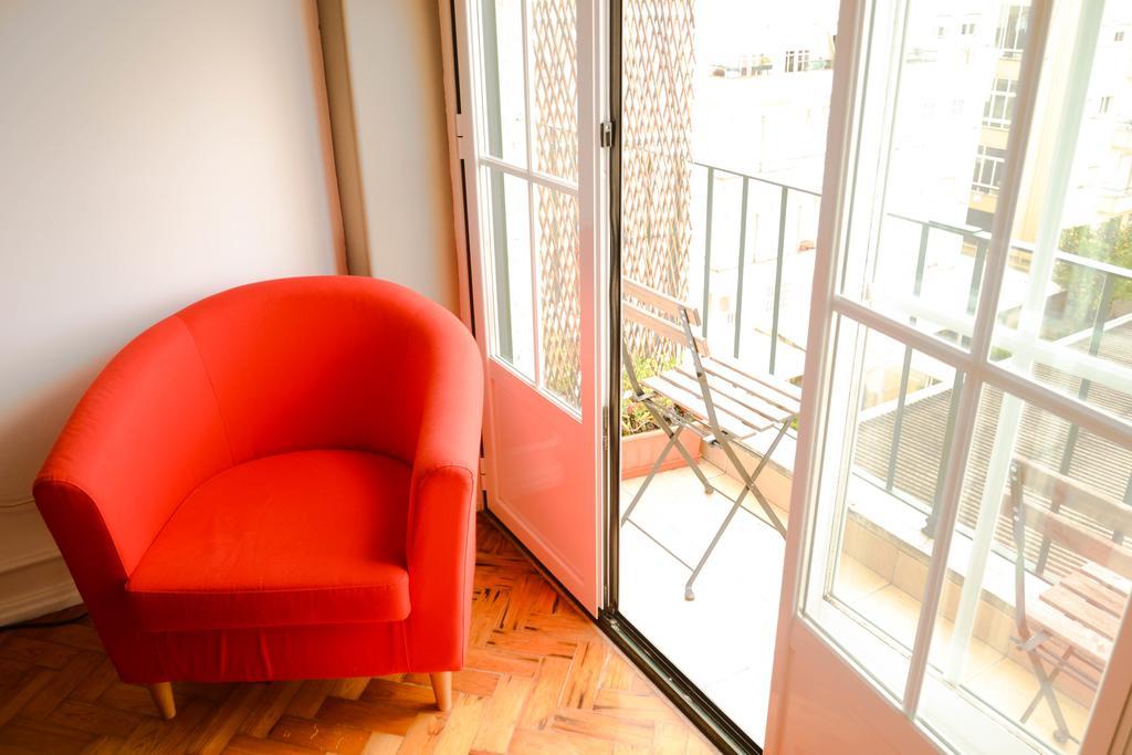 Guest house Alvalade Ii Airport