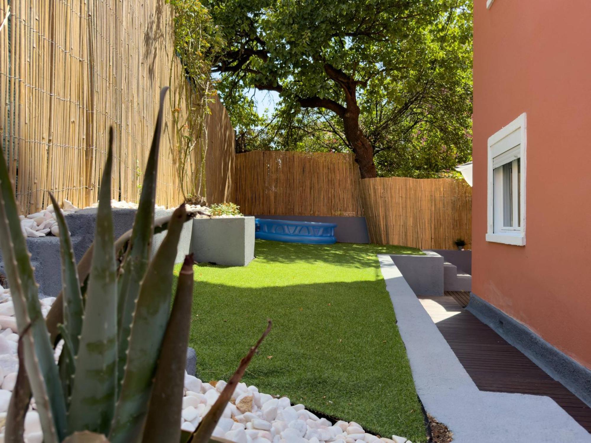 River 2-bedroom With Terrace In Alcantara