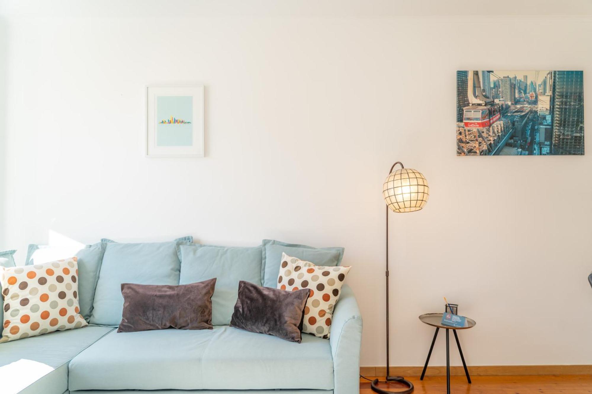 Lv Premier Baixa Pr2 Elevator, View, Balcony Apartment *