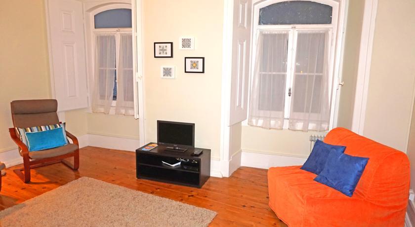 Flores Terrace Apartment *