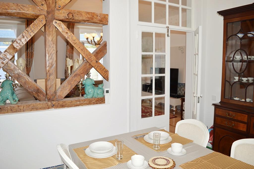 Apartment Chiado 3 Bedroom Luxury *