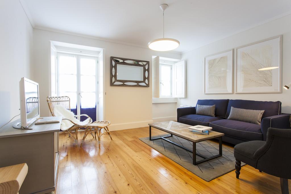 Joivy Downtown Blue Apartment Lisbon