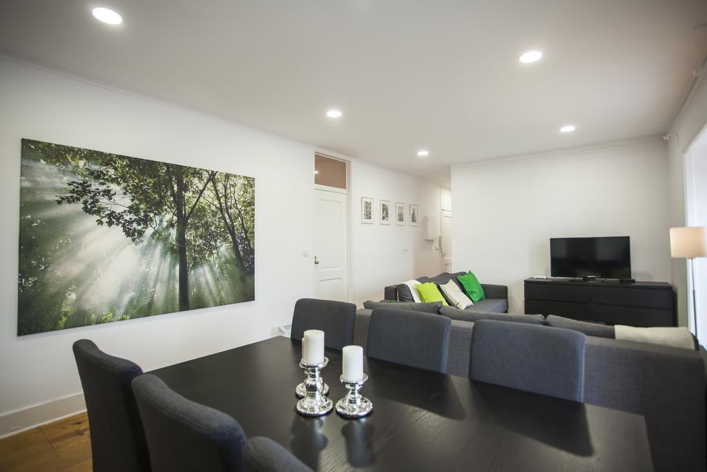 Apartment Breathtaking River View In Alfama Lisbon