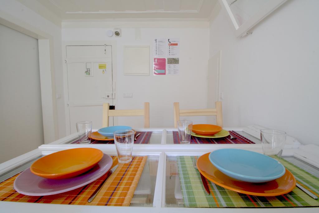 Bairro Alto Window - Cozy Spot In A Buzzing Locale Apartment