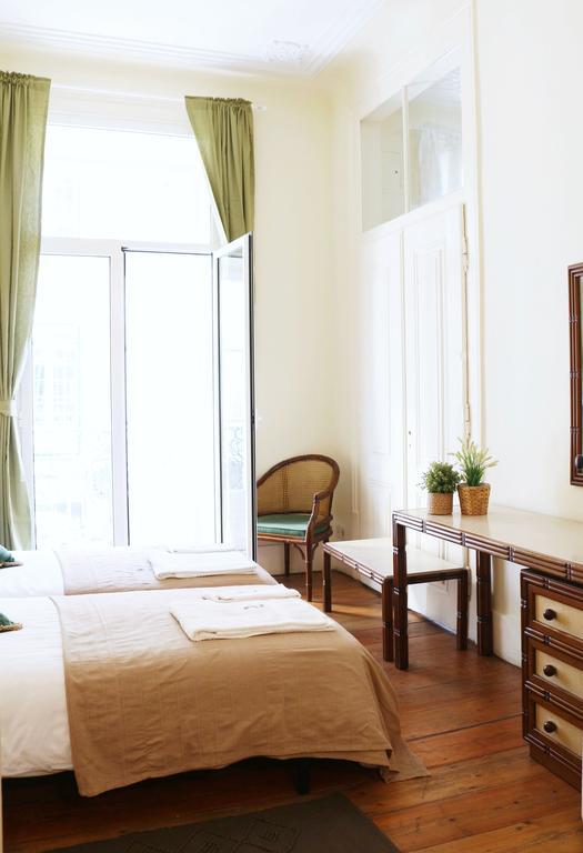 Flores 105 Guest house 3*