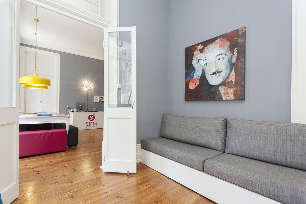 Hostel 5 Sins Chiado *