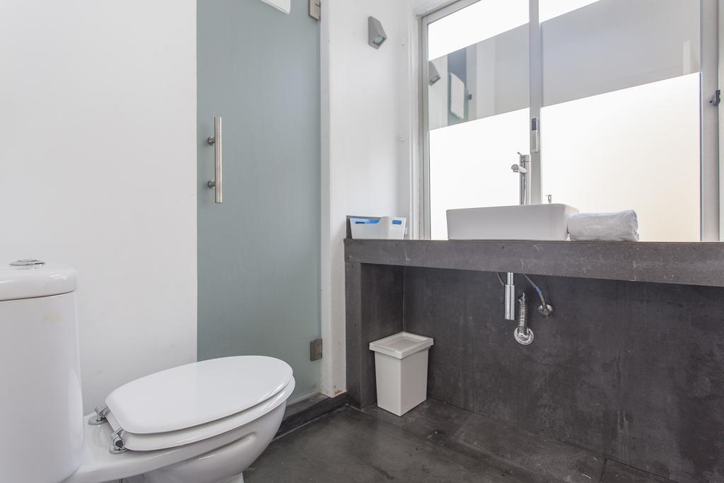 Hostel 5 Sins Chiado *