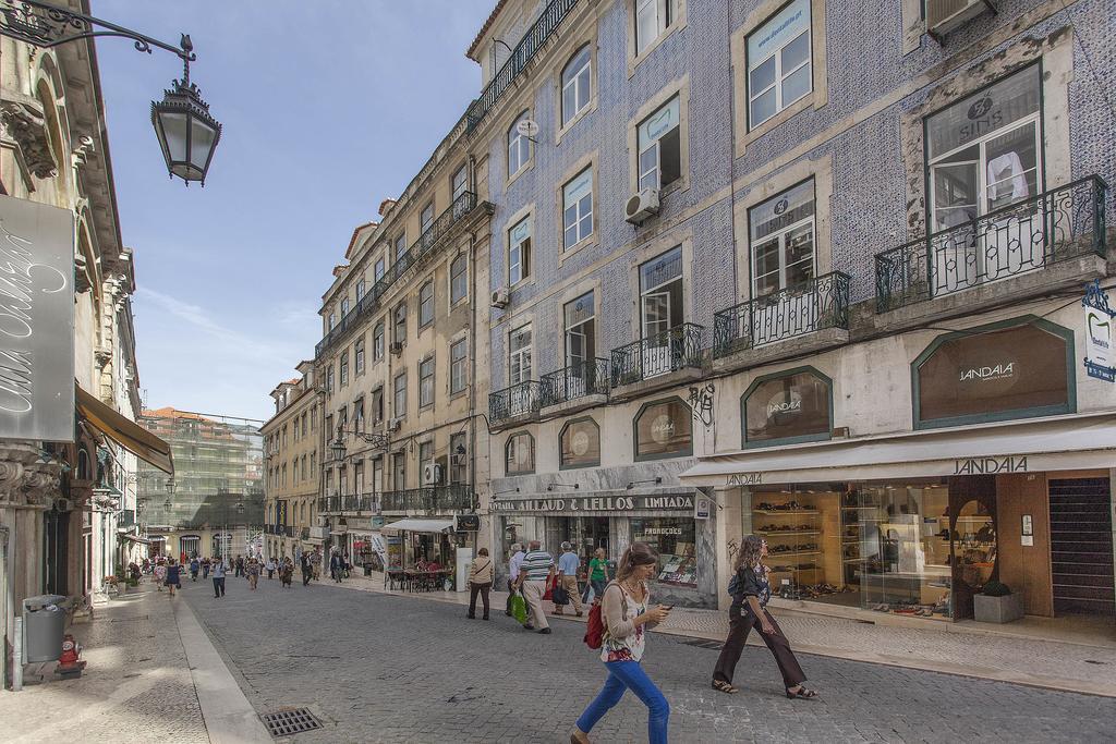 Hostel 5 Sins Chiado Lisbon