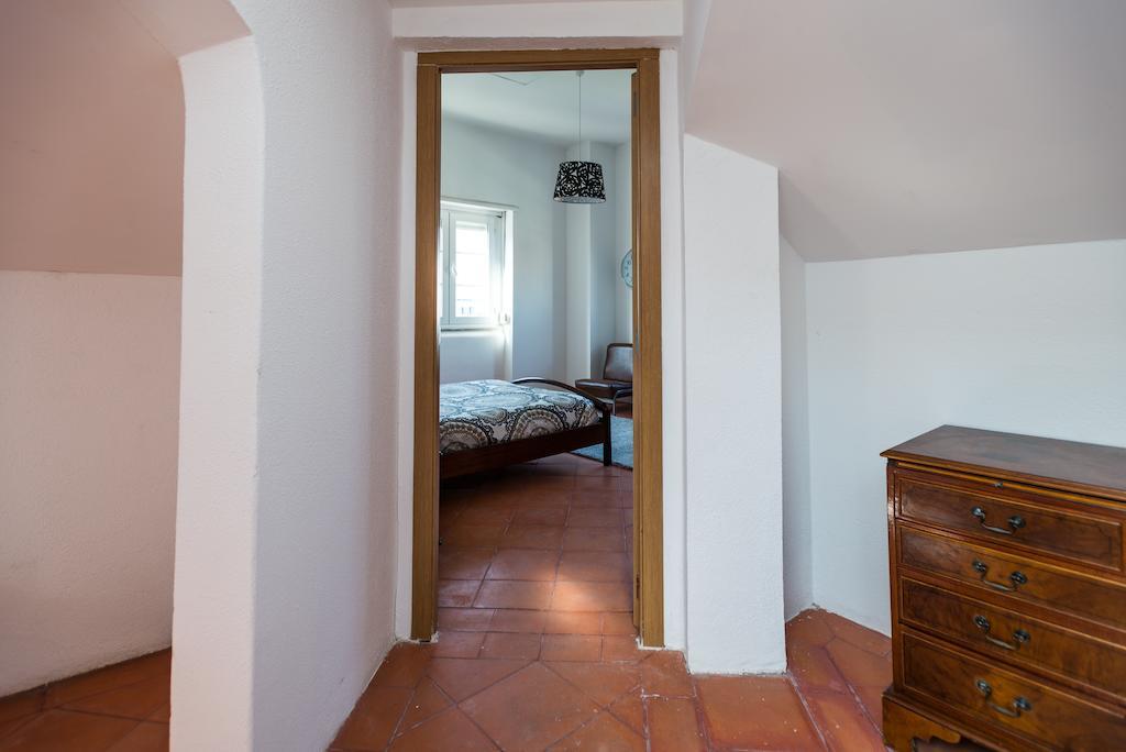 Lux Dinastia Lisboa