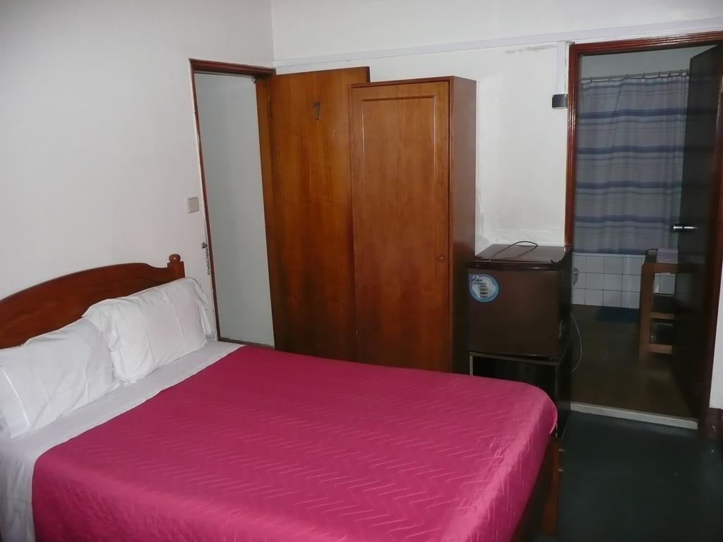 Guest house Pensao Prata *