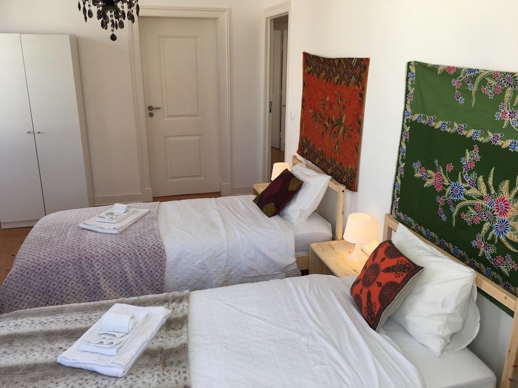 Lisbon Secret & River View Family Flat Lisbon