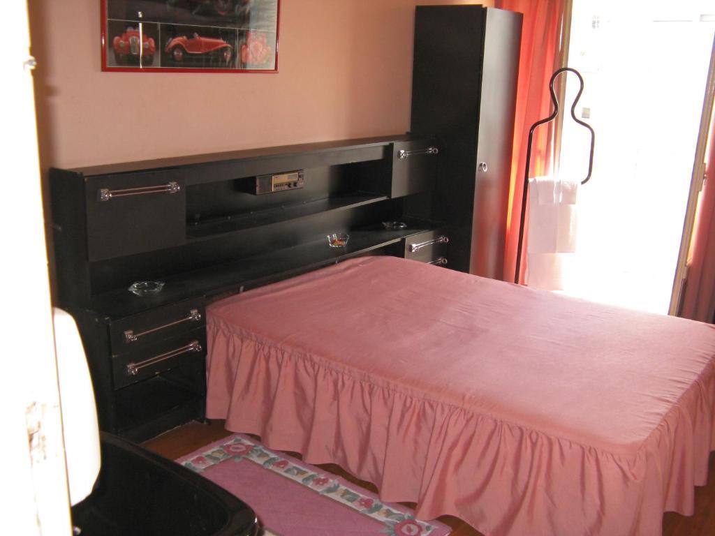 Guest house Residencial Nosso Lar Lisbon