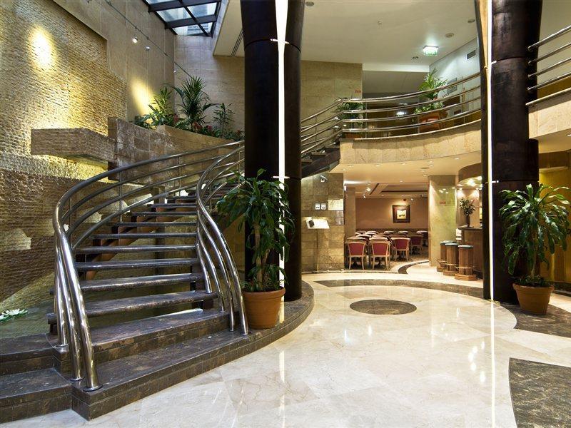 Hotel Sana Reno 3*