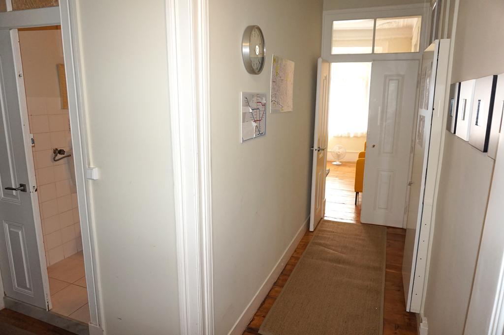 Flores Terrace Apartment *