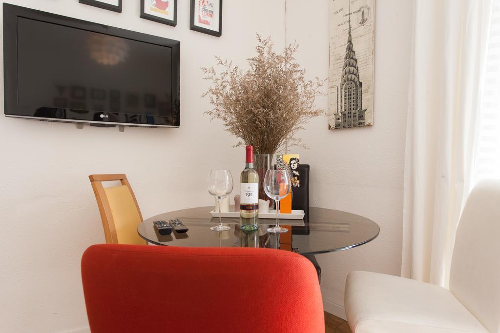 Atalaia! Bairro Alto Concepto Apartment