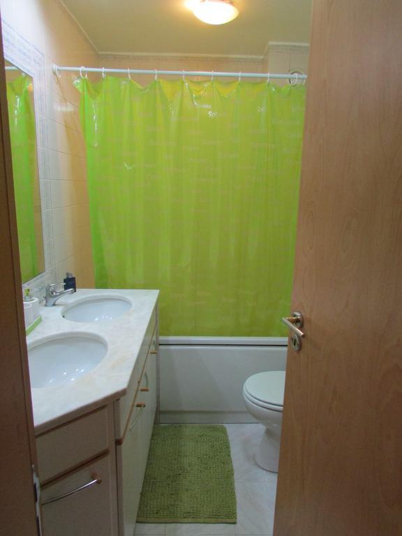 Holaias Holidays Apartment *