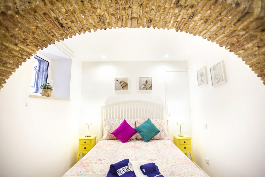 Apartment Typical Bairro Alto Lisbon