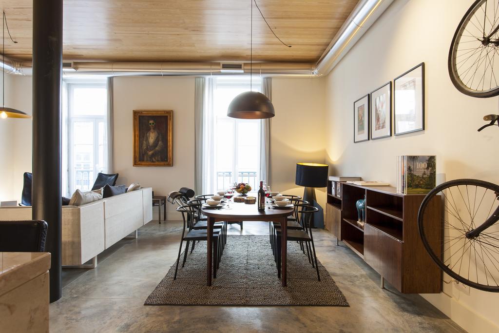 Joivy Downtown Design Apartment Lisbon