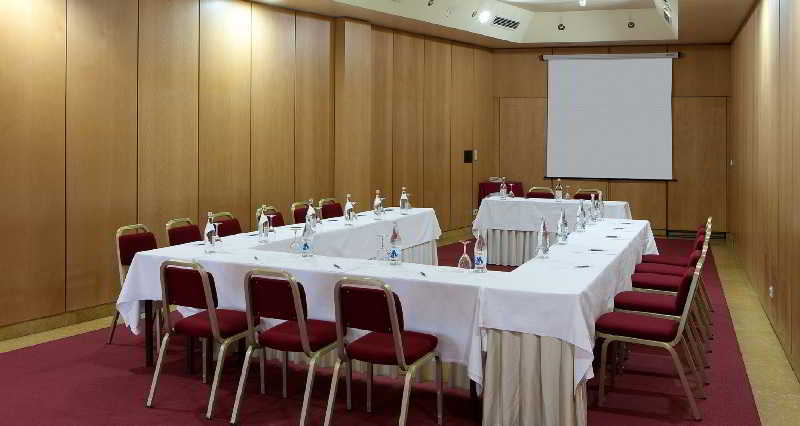 Nh Campo Grande 4*