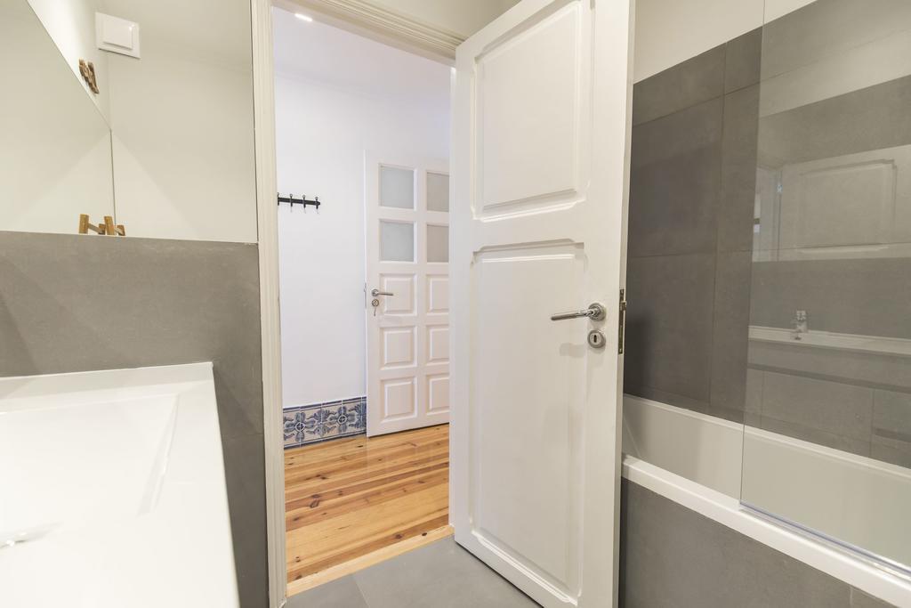 Lovelystay - Downtown Magnificent Flat Apartment Lisbon