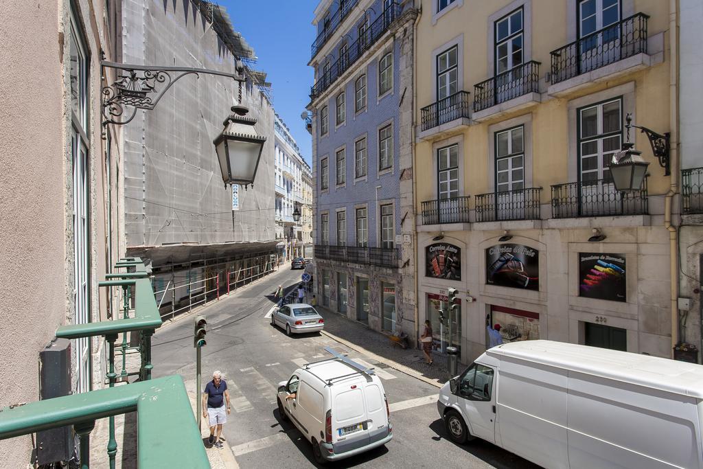 Joivy Downtown Design Apartment Lisbon