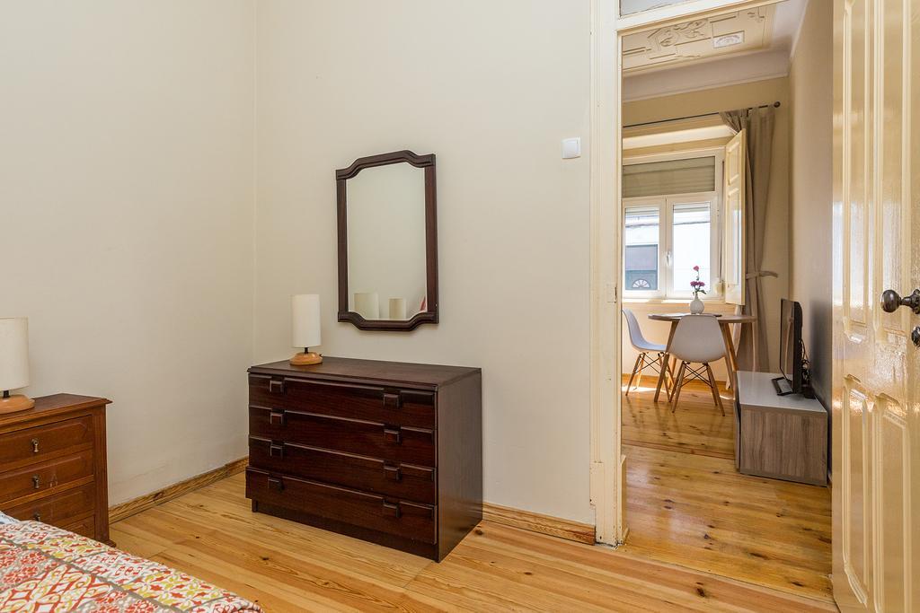 Ground Floor W/backyard Apartment