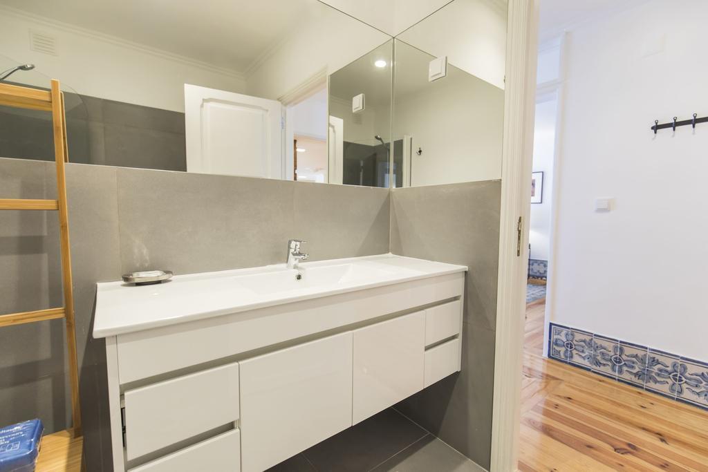 Lovelystay - Downtown Magnificent Flat * Lisbon