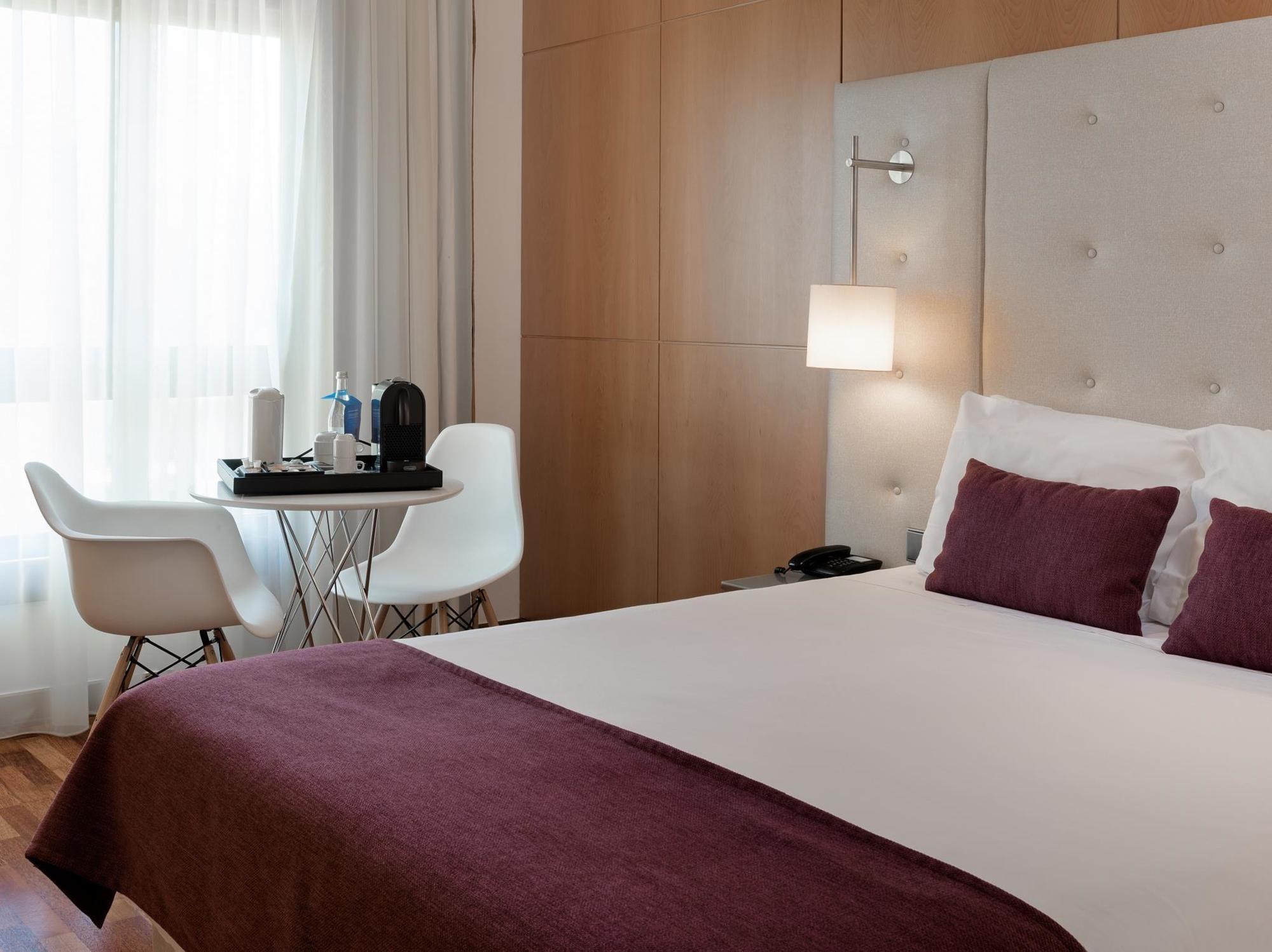 Nh Campo Grande Hotel 4*