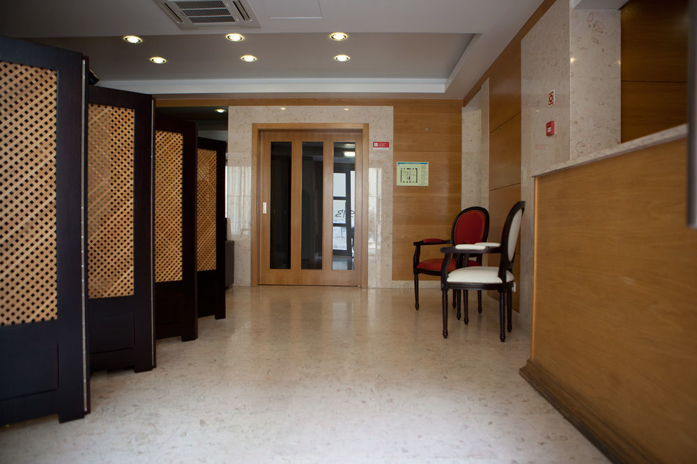 Hotel Portuense 2*