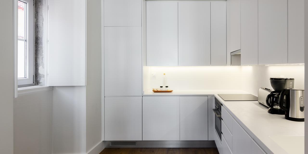 Serviced - Bairro Alto Apartment *