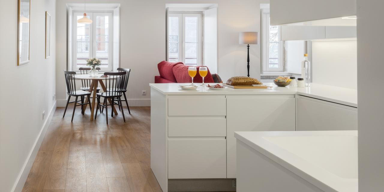 Serviced - Bairro Alto Apartment