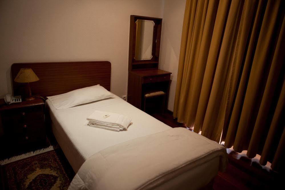 Hotel Portuense 2*