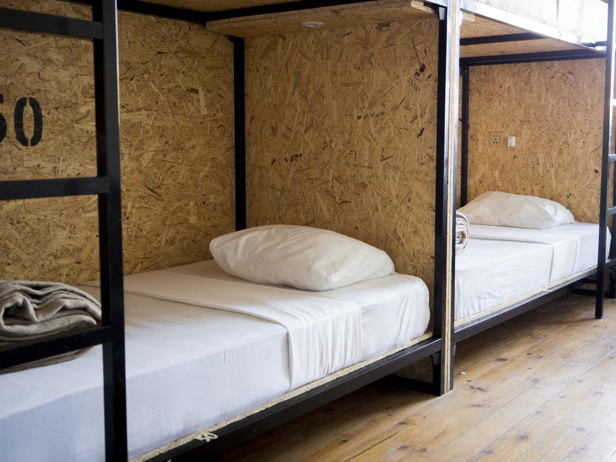 Hostel Aykibom *