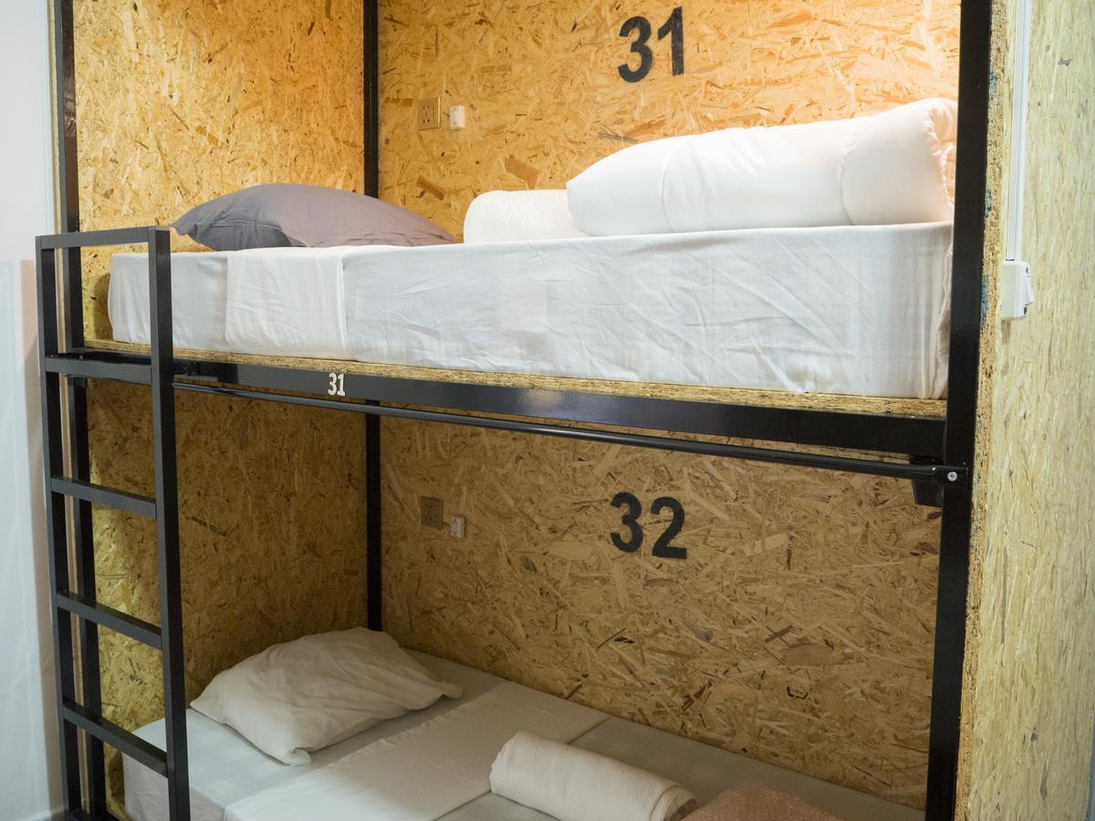 Aykibom Hostel *