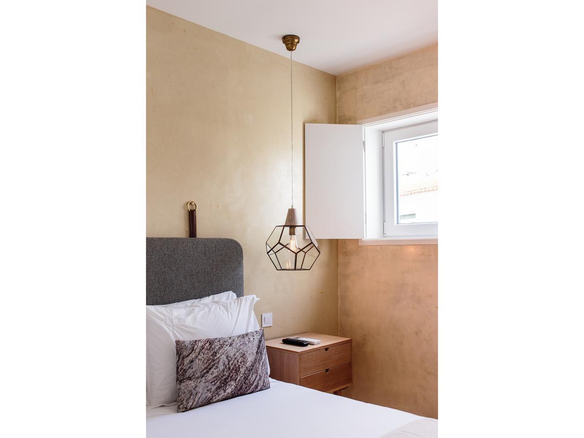 Dear - Living House Lisbon